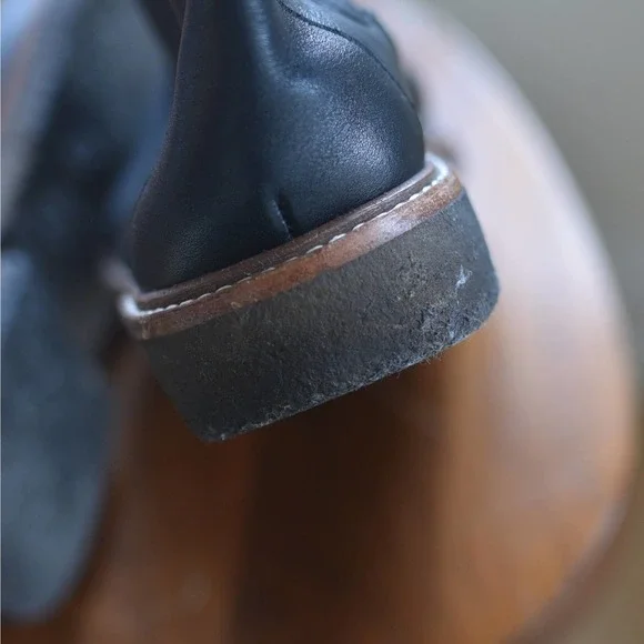 Botkier Leather / Sherling Chelsea Boots Sz 9.5 - Picture 5 of 6